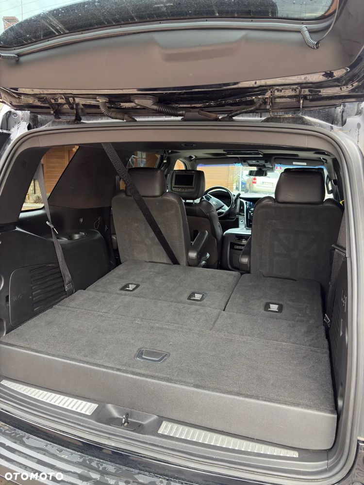 Cadillac Escalade - 15