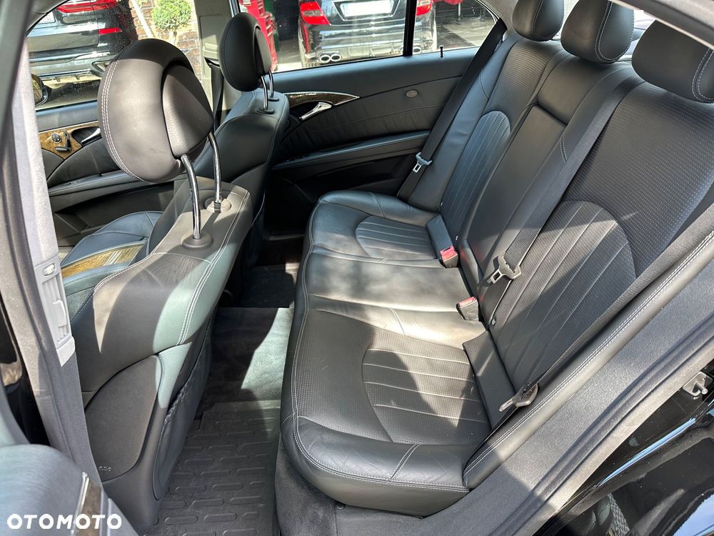 Mercedes-Benz Klasa E 55 AMG Automatik - 11