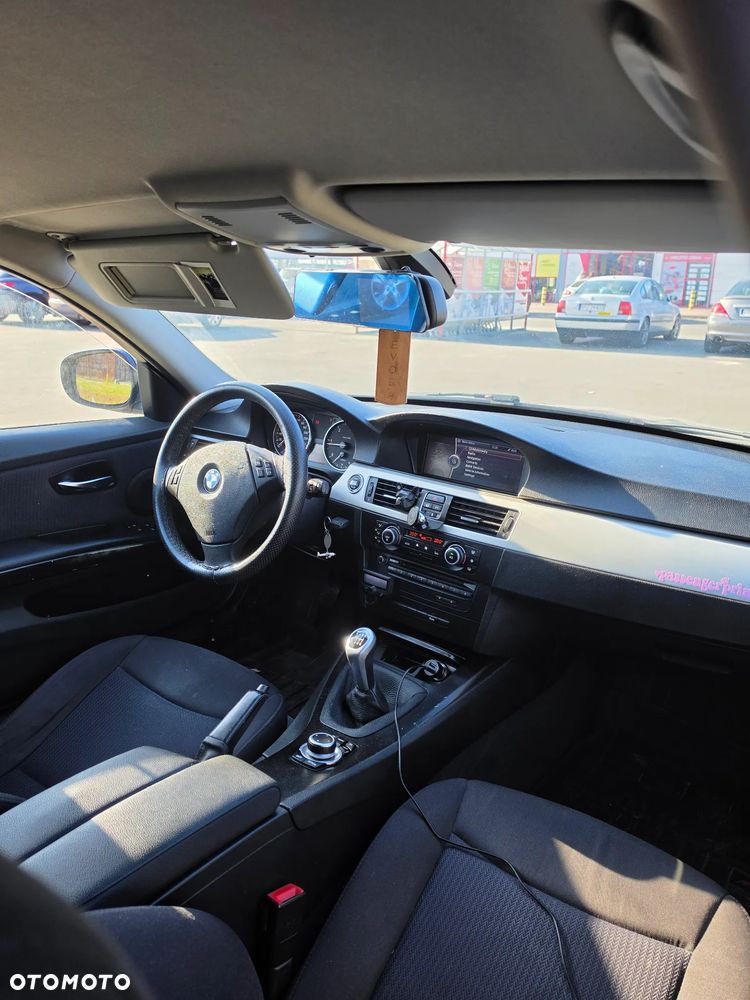 BMW Seria 3 316d - 10