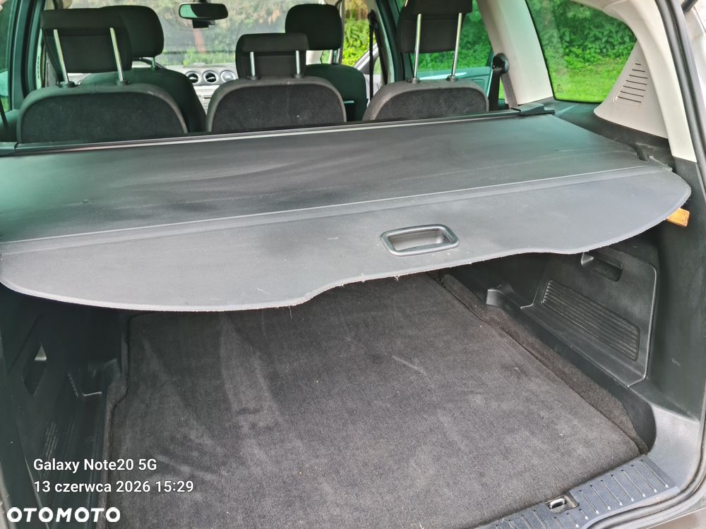 Ford S-Max - 25