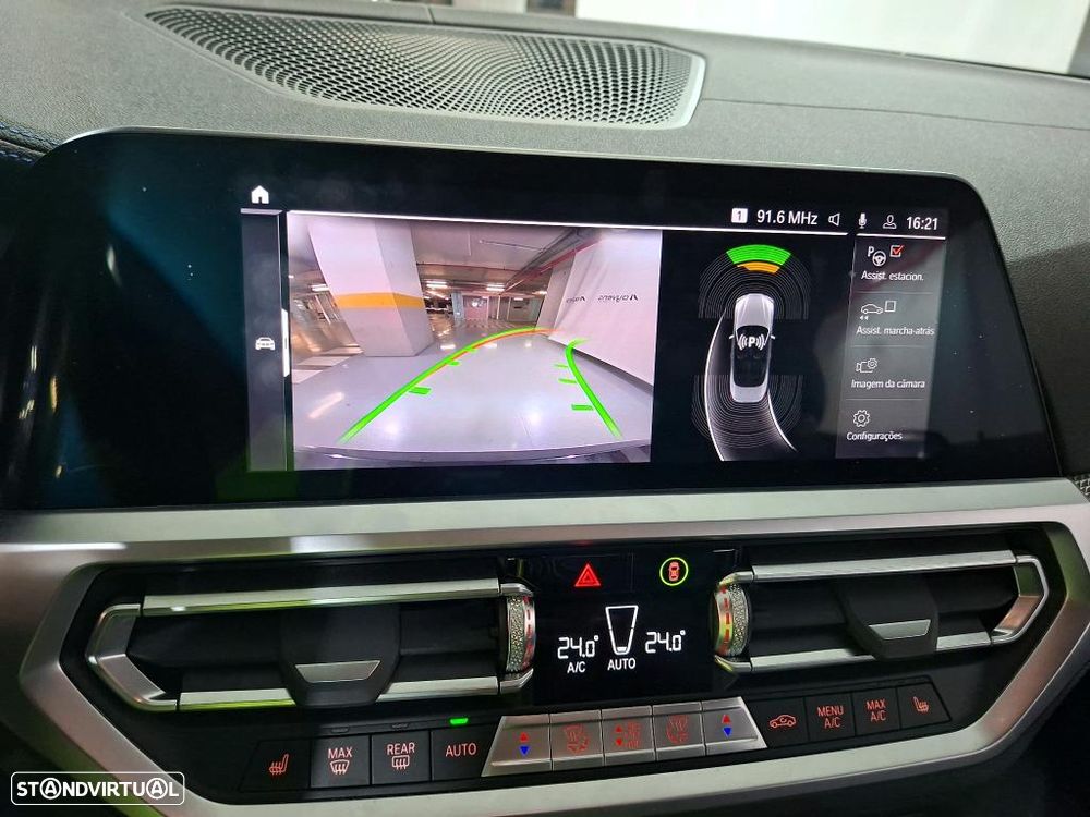 BMW 420 d Pack Desportivo M Auto - 10