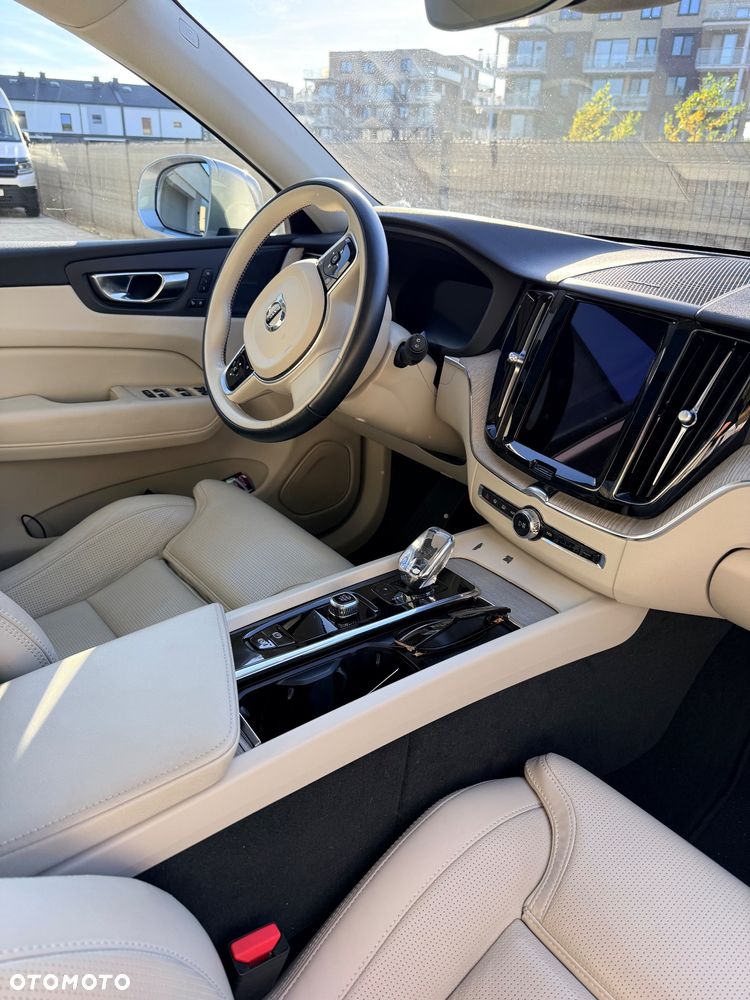 Volvo XC 60 - 5