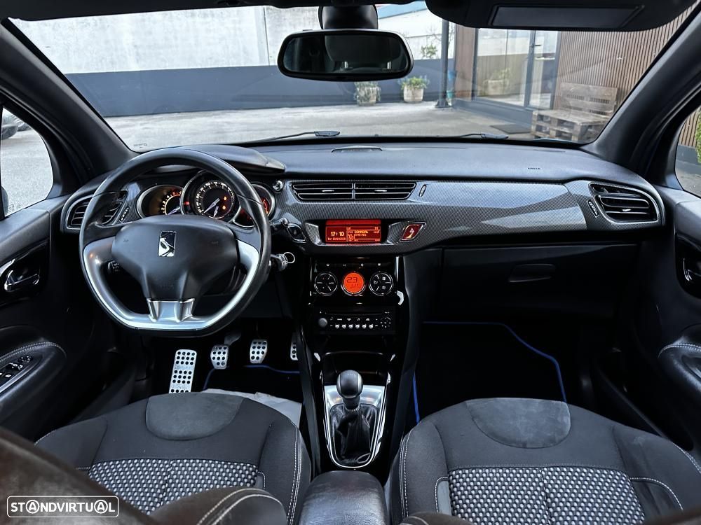 Citroën DS3 1.6 e-HDi Graphic Art - 4