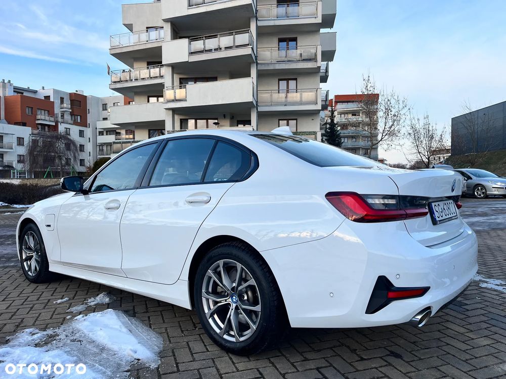 BMW Seria 3 320e - 3