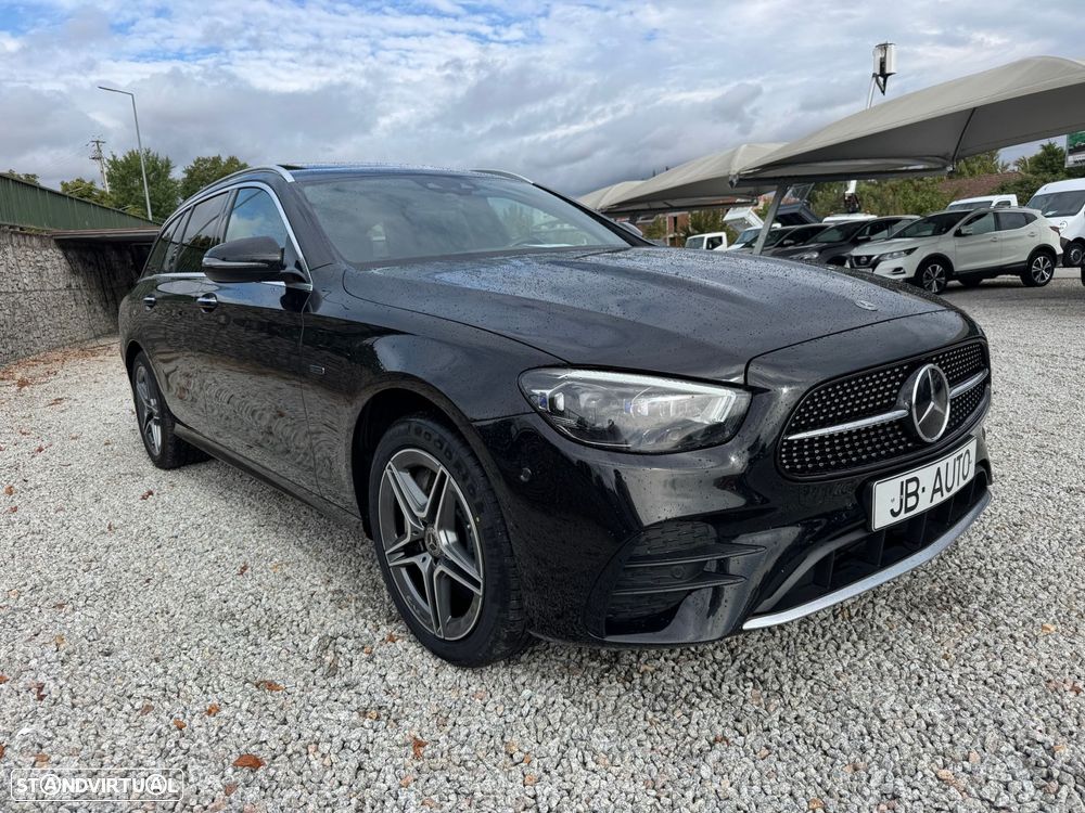 Mercedes-Benz E 300 de AMG Line - 3