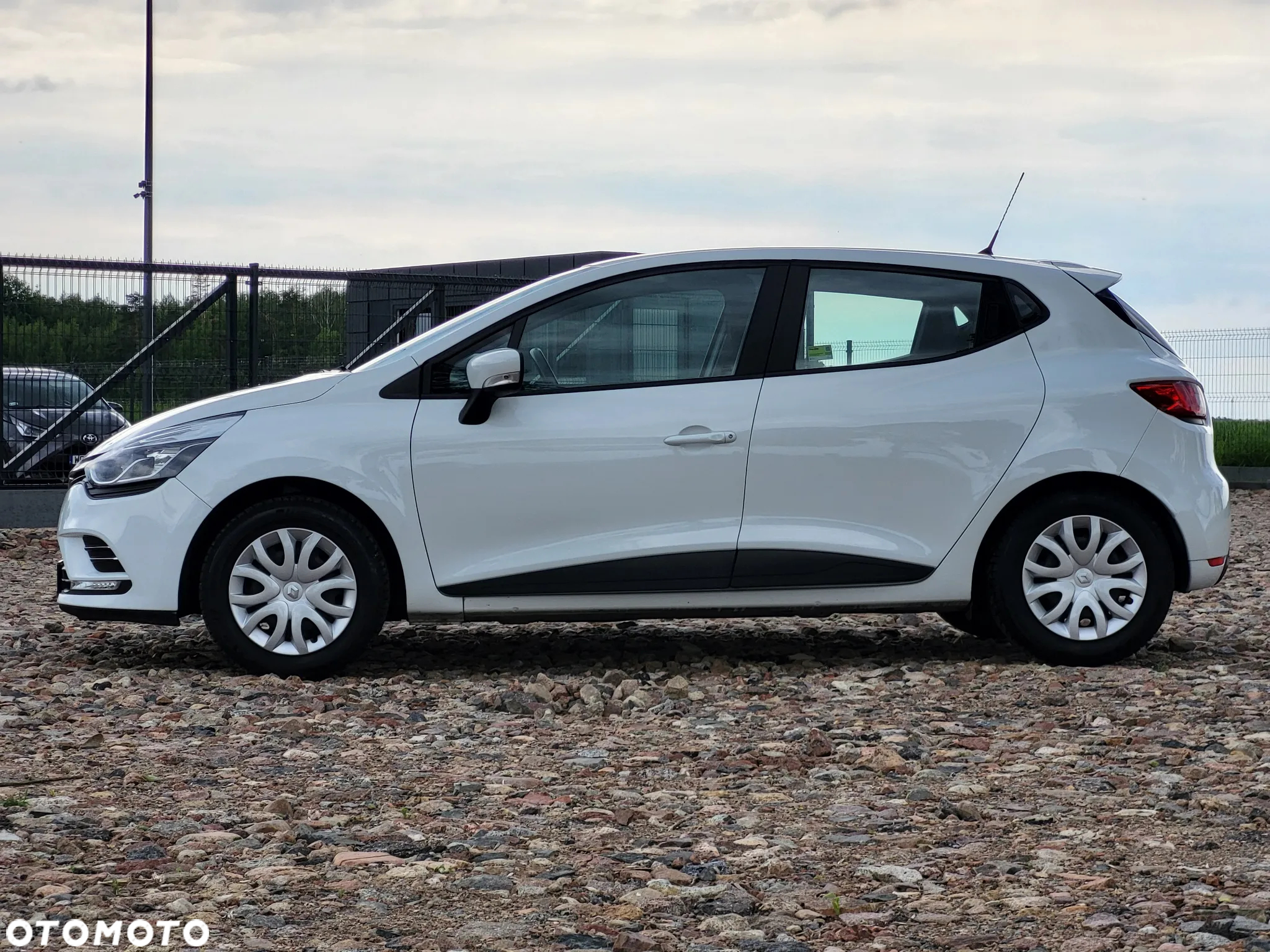 Renault Clio 0.9 Energy TCe Alize - 4