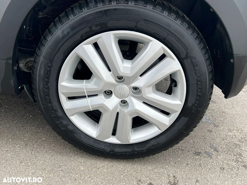 Dacia Sandero TCe 90 MT6 Comfort - 5