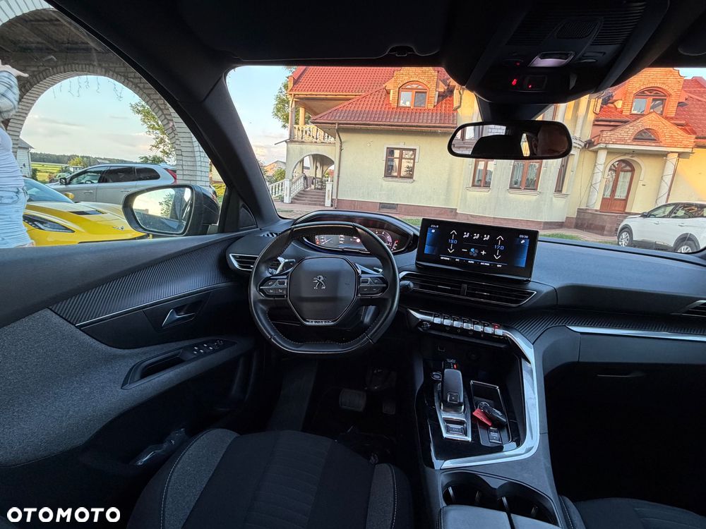 Peugeot 3008 - 18