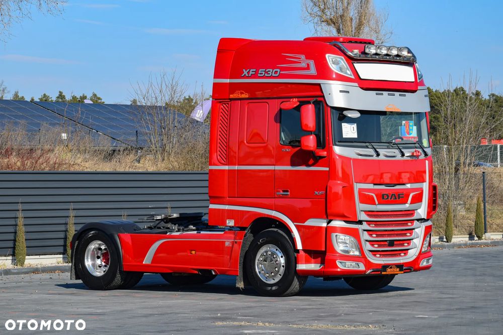 DAF XF530 / SUPER SPACE CAB / HYDRAULIKA / RETARDER / KLIMATYZACJA POSTOJOWA / ACC / NAWIGACJA / KLIMA / LEDY / FULL SPILERY / FULL OPCJA / WERSJA PREMIUM / SERWISOWANY / SPROWADZONY - 3