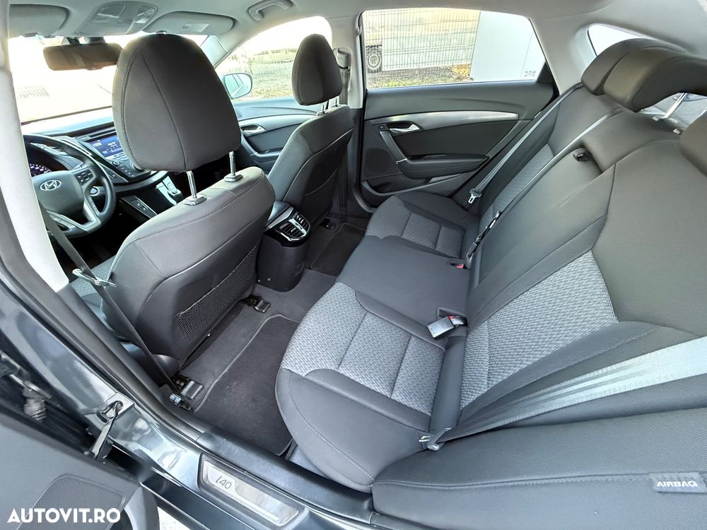 Hyundai i40 1.7 CRDI Style - 12