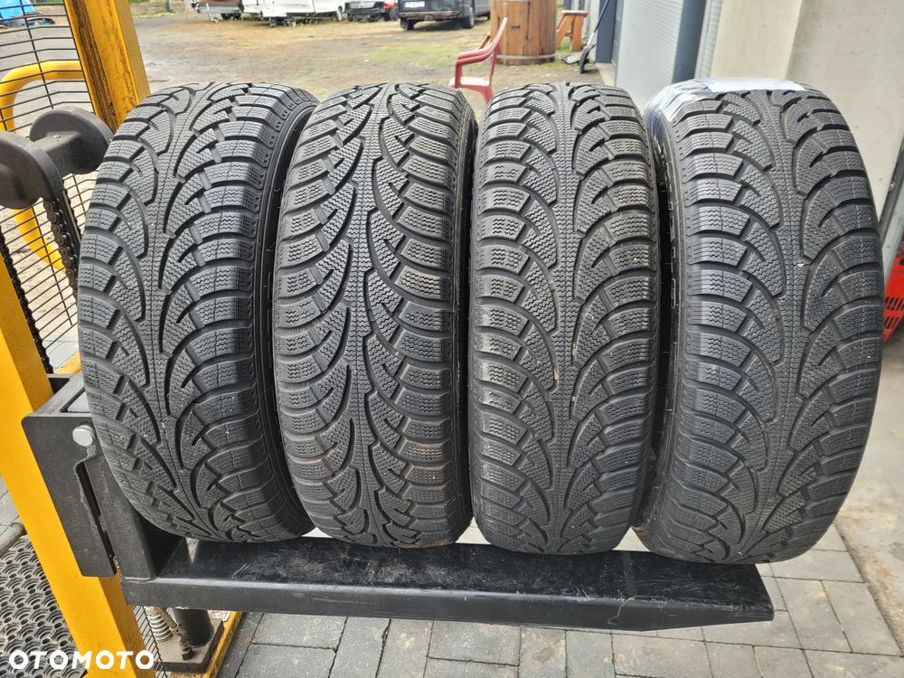 Opony zimowe Rovelo RWT-768 215/65/16 2019 - 1