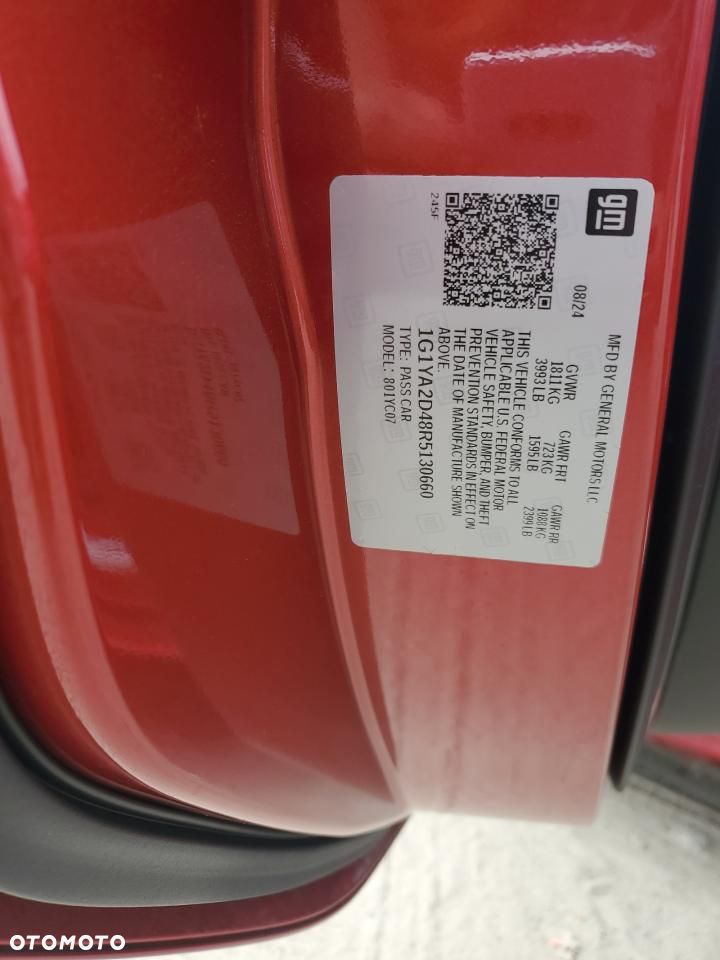 Chevrolet Corvette - 13