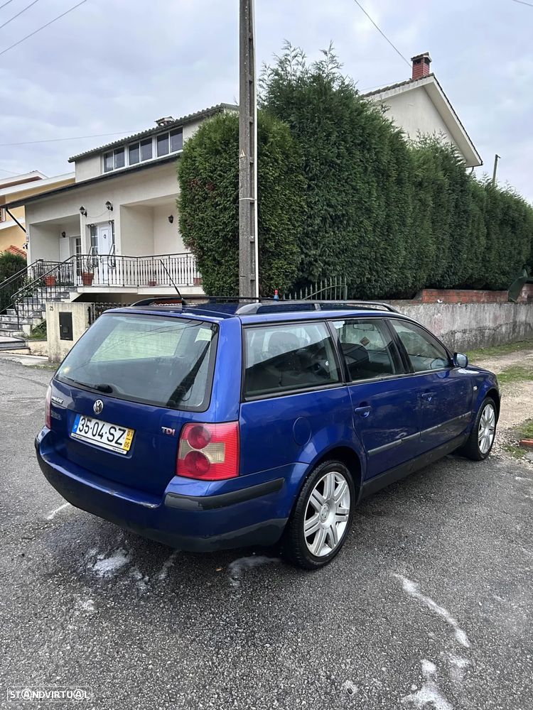 VW Passat Variant 1.9 TDi Highline - 2