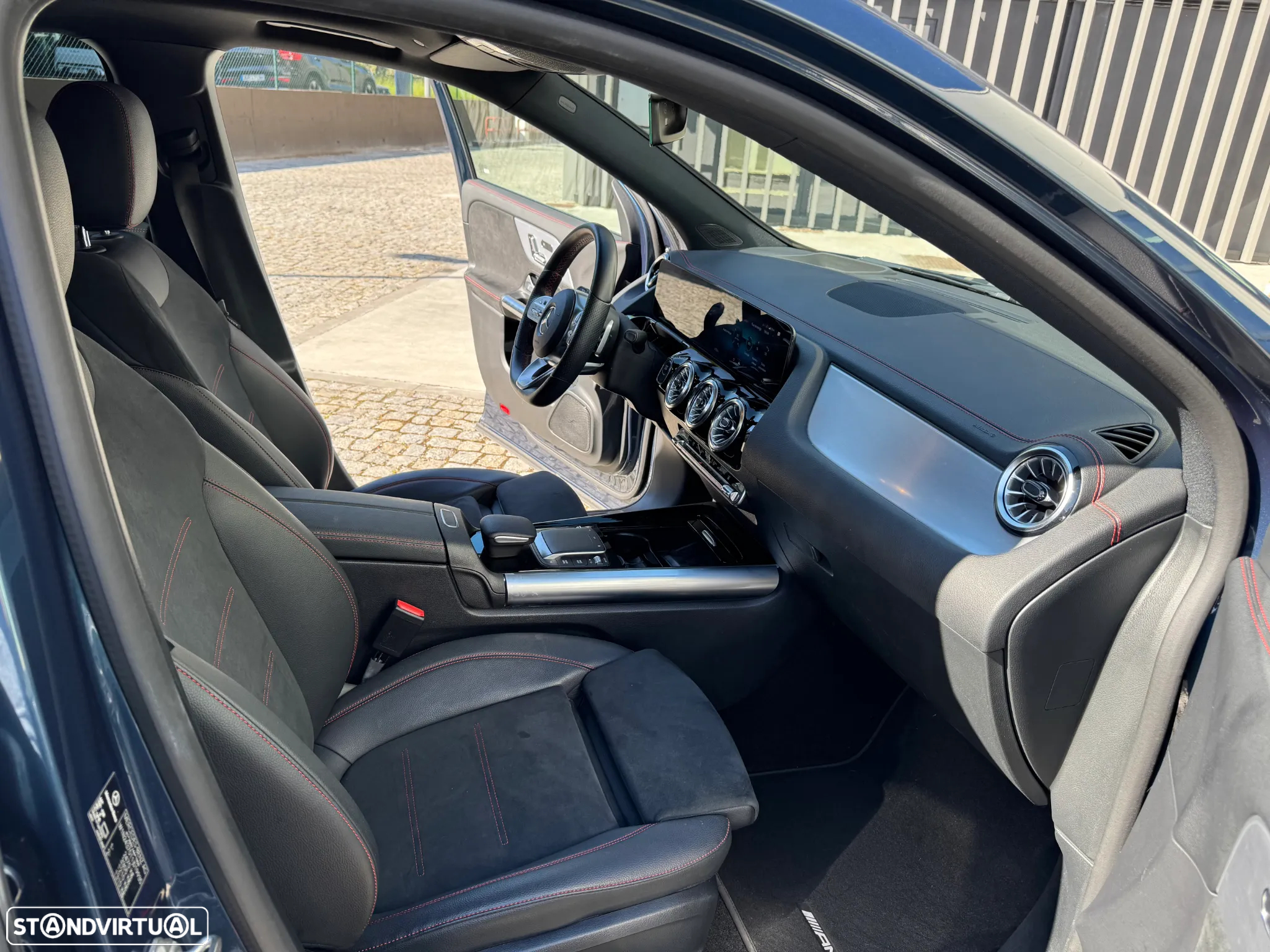 Mercedes-Benz EQA 250 AMG Line - 17