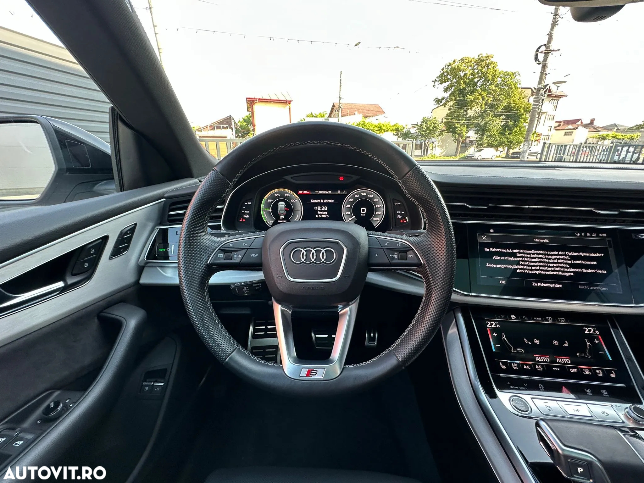 Audi Q8 - 9