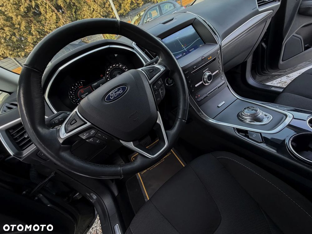 Ford S-Max 2.0 EcoBlue Titanium - 30