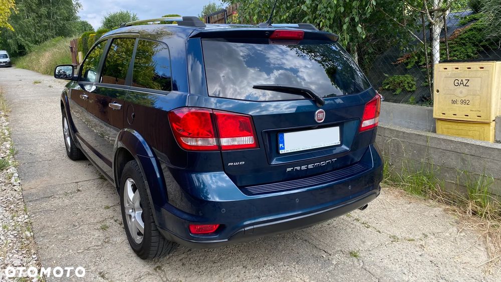 Fiat Freemont 2.0 Multijet Lounge AWD - 4