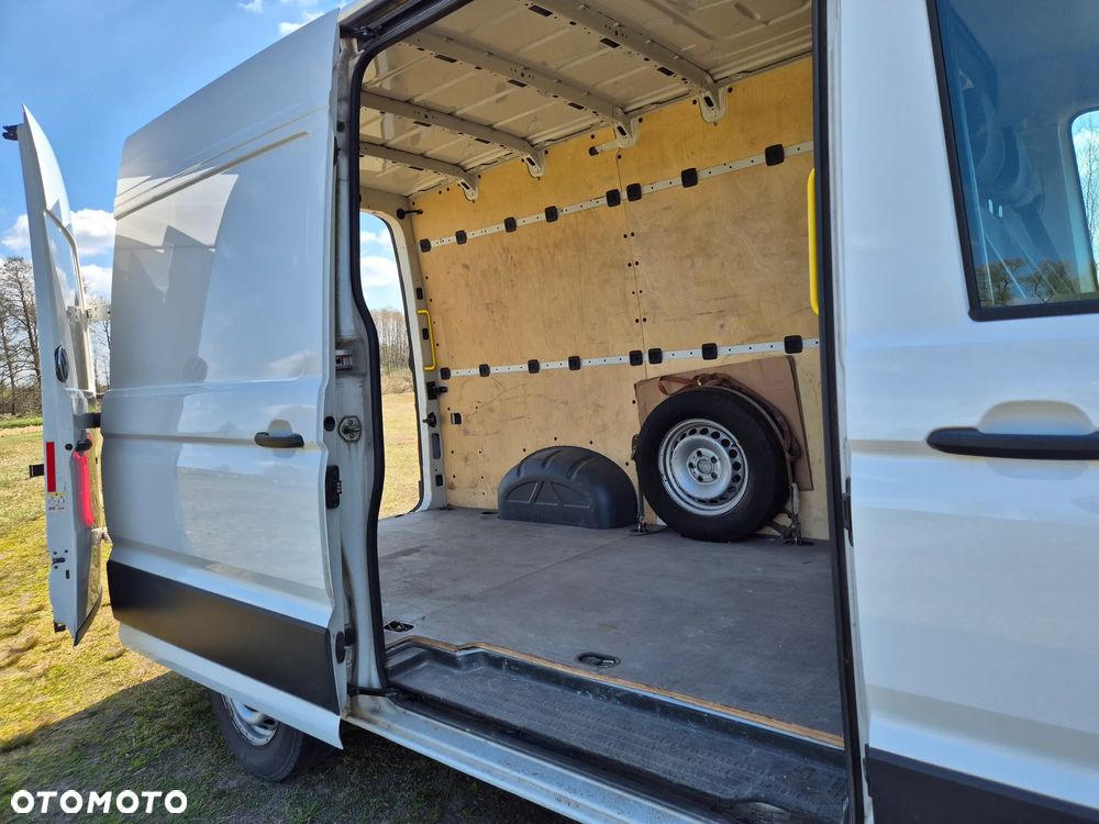 Volkswagen Crafter - 16