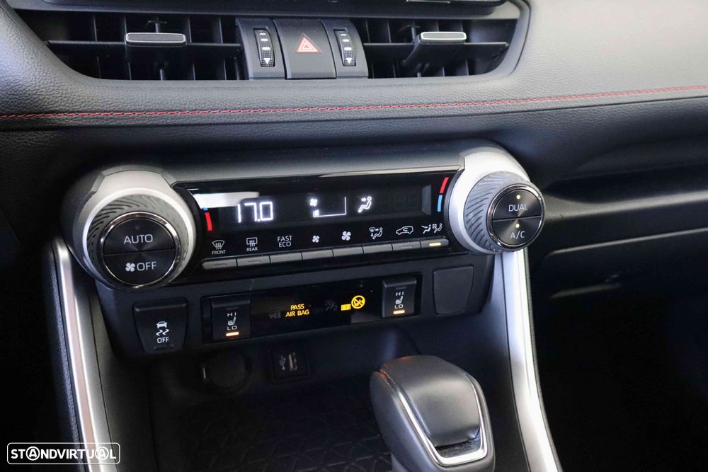 Toyota RAV4 - 36