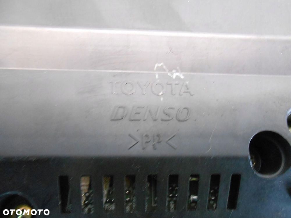 licznik toyota avensis t25 2.0 d4d # - 3