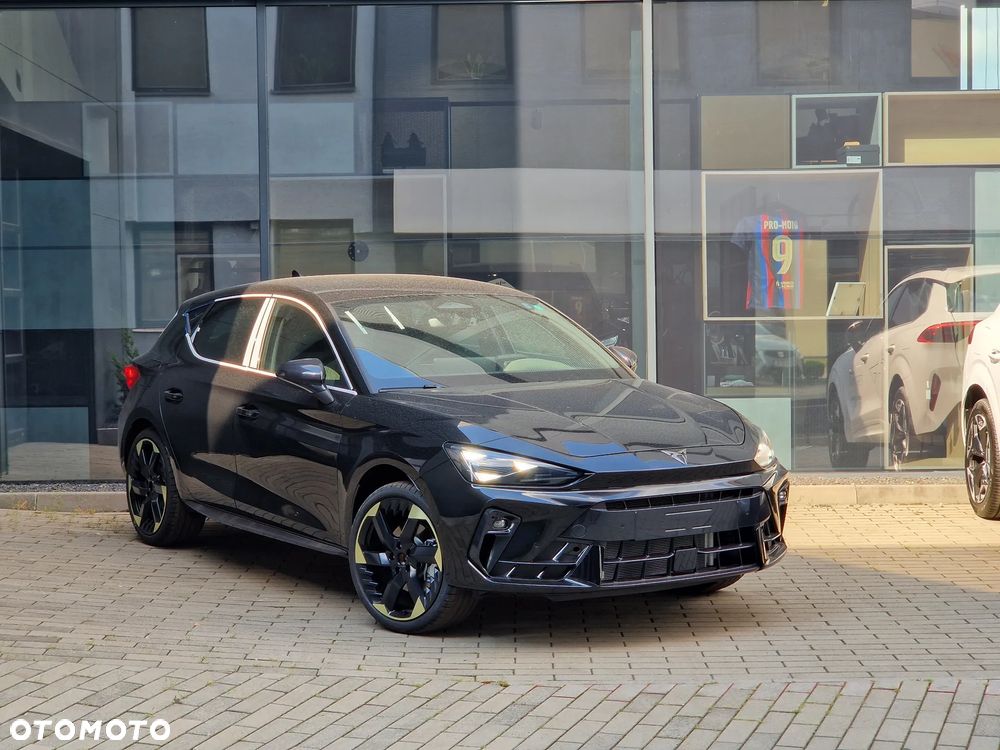 Cupra Leon 1.5 eTSI mHEV Tribe Edition DSG - 2
