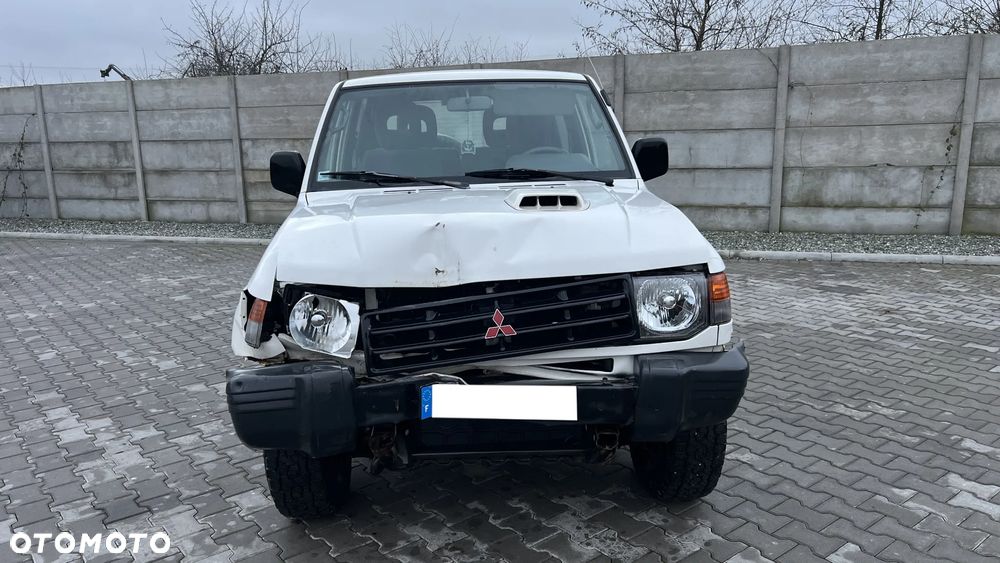 Mitsubishi Pajero - 7