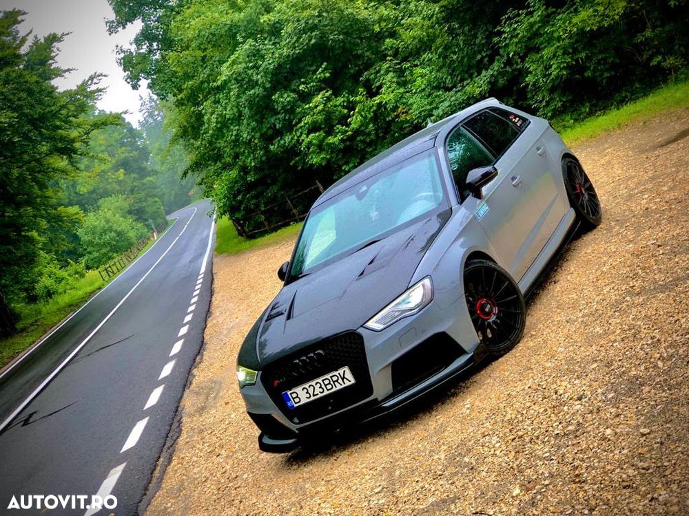 Audi RS3 - 1
