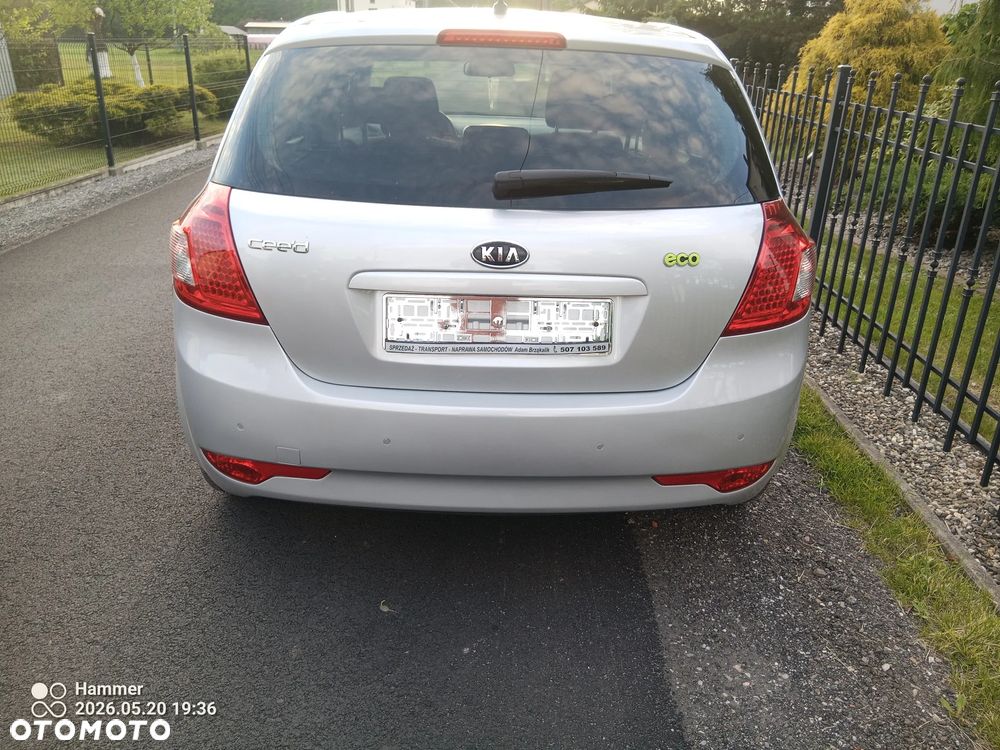 Kia Ceed 1.6 CRDi LX - 9