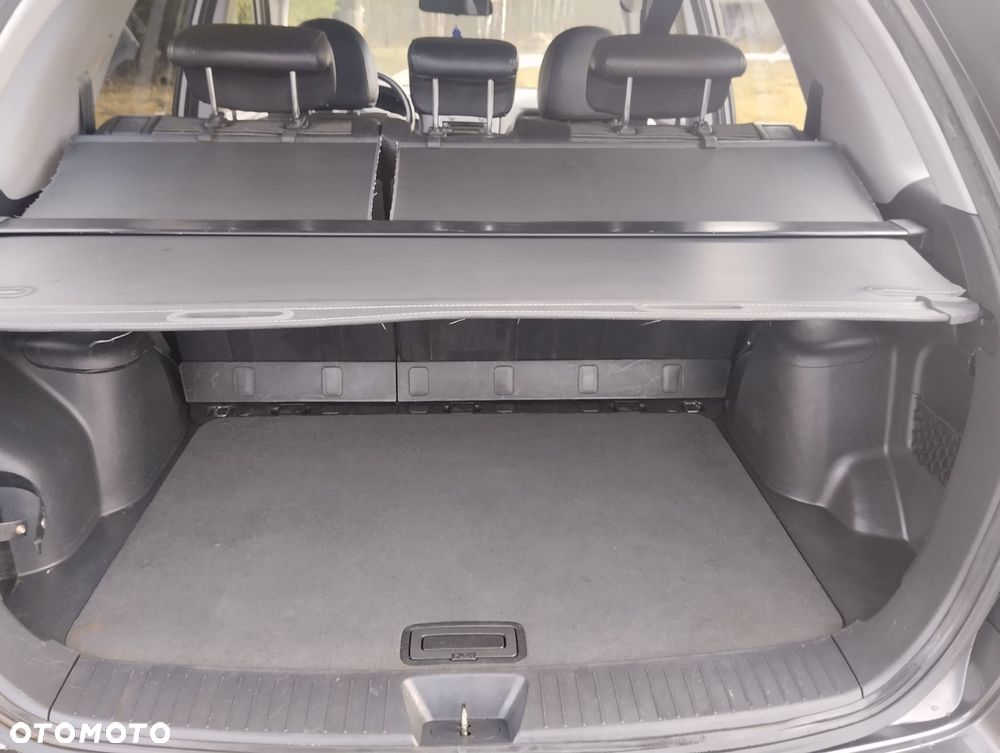 Kia Sportage 2.0 Expedition + - 6