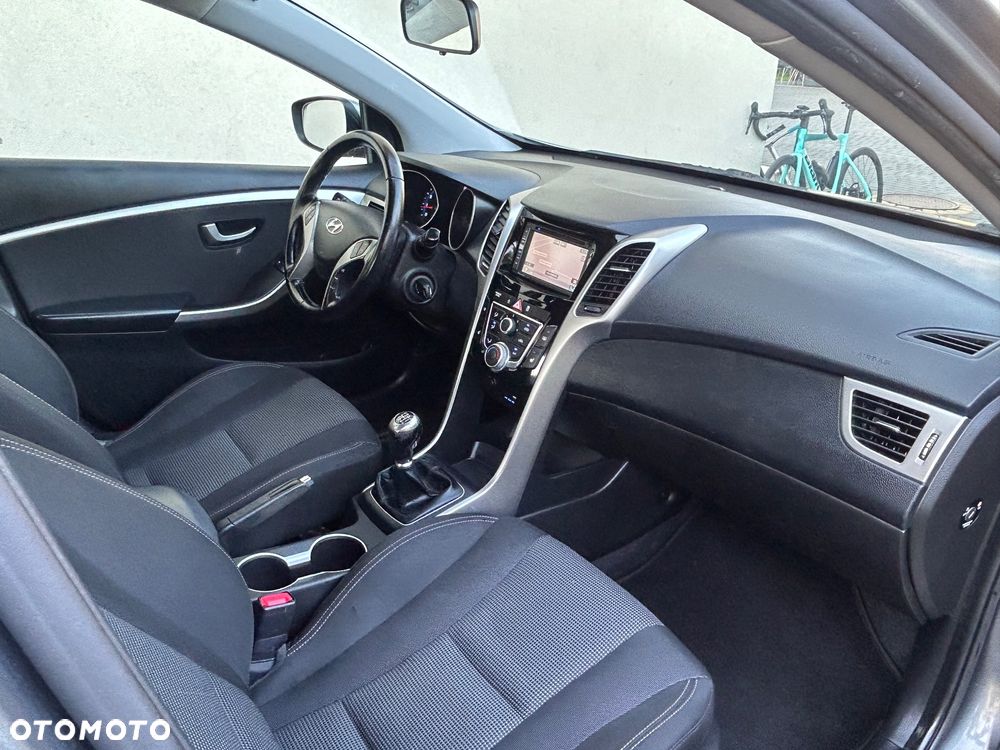 Hyundai i30 1.4 Comfort - 23