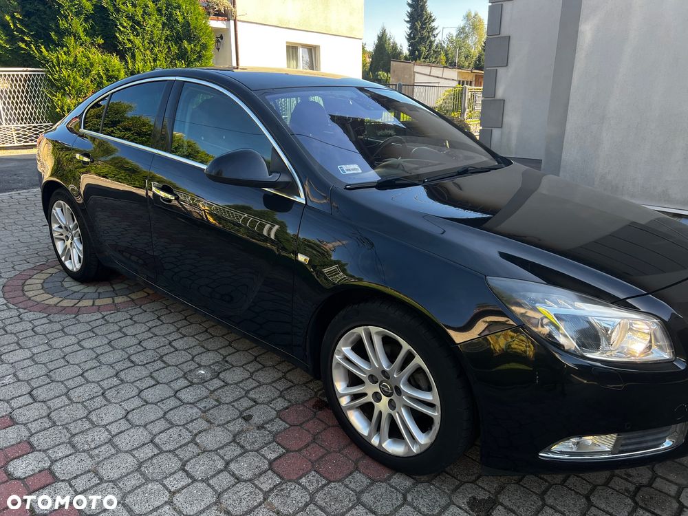 Opel Insignia - 1