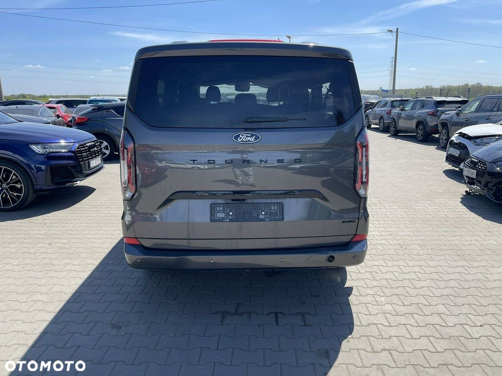 Ford Tourneo Custom L2H1 4x4 Autm TitaniumX - 3