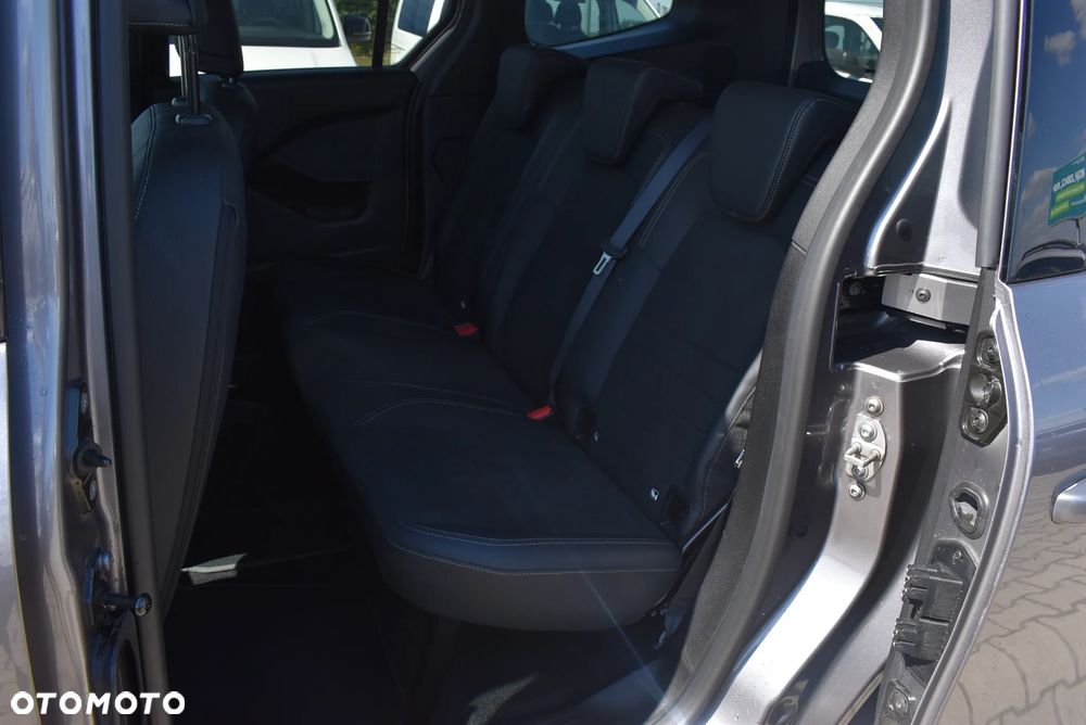 Mercedes-Benz Klasa T 180 d Progressive - 13