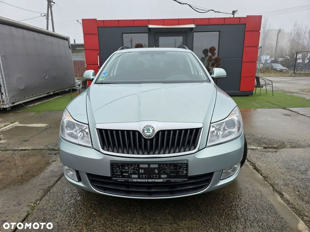 Skoda Octavia - 2