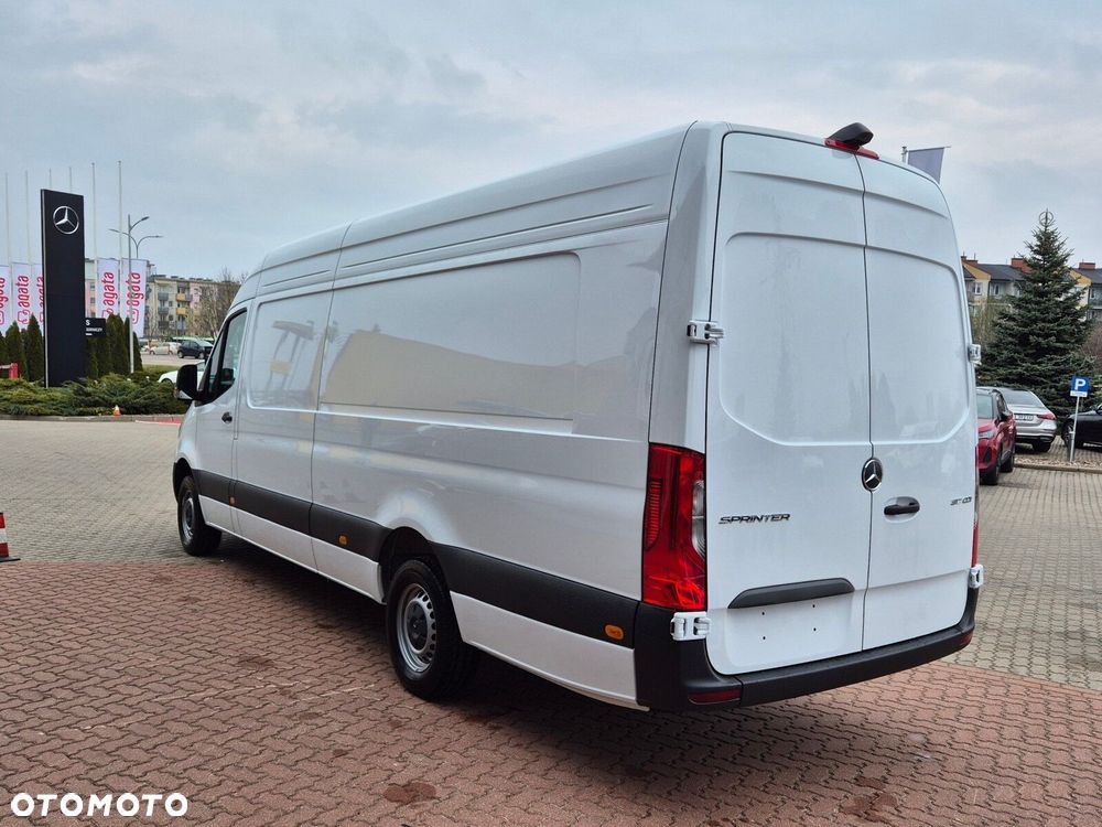 Mercedes-Benz Sprinter Sprinter - 4