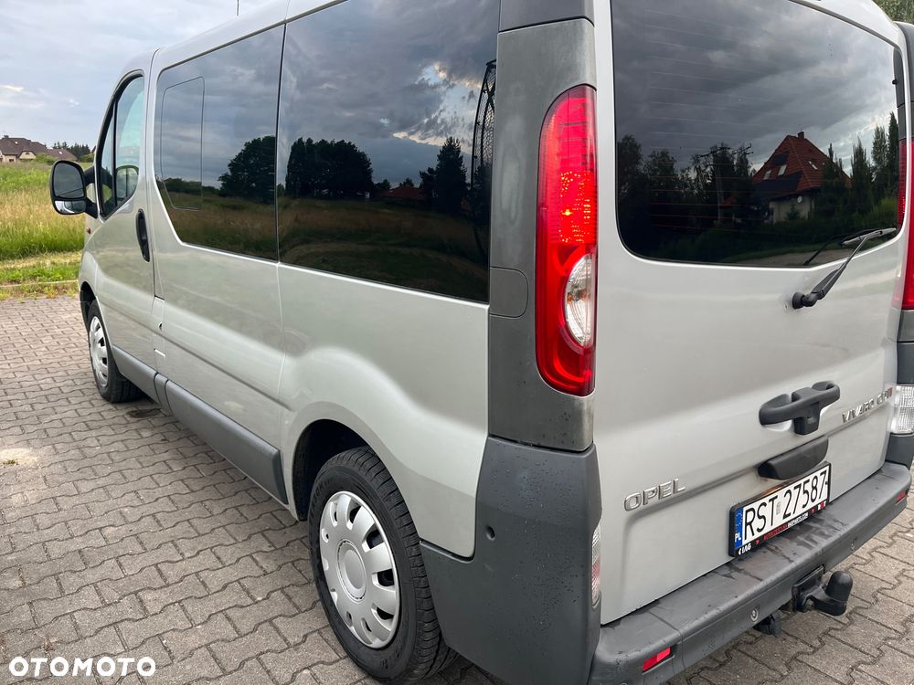 Opel Vivaro - 3