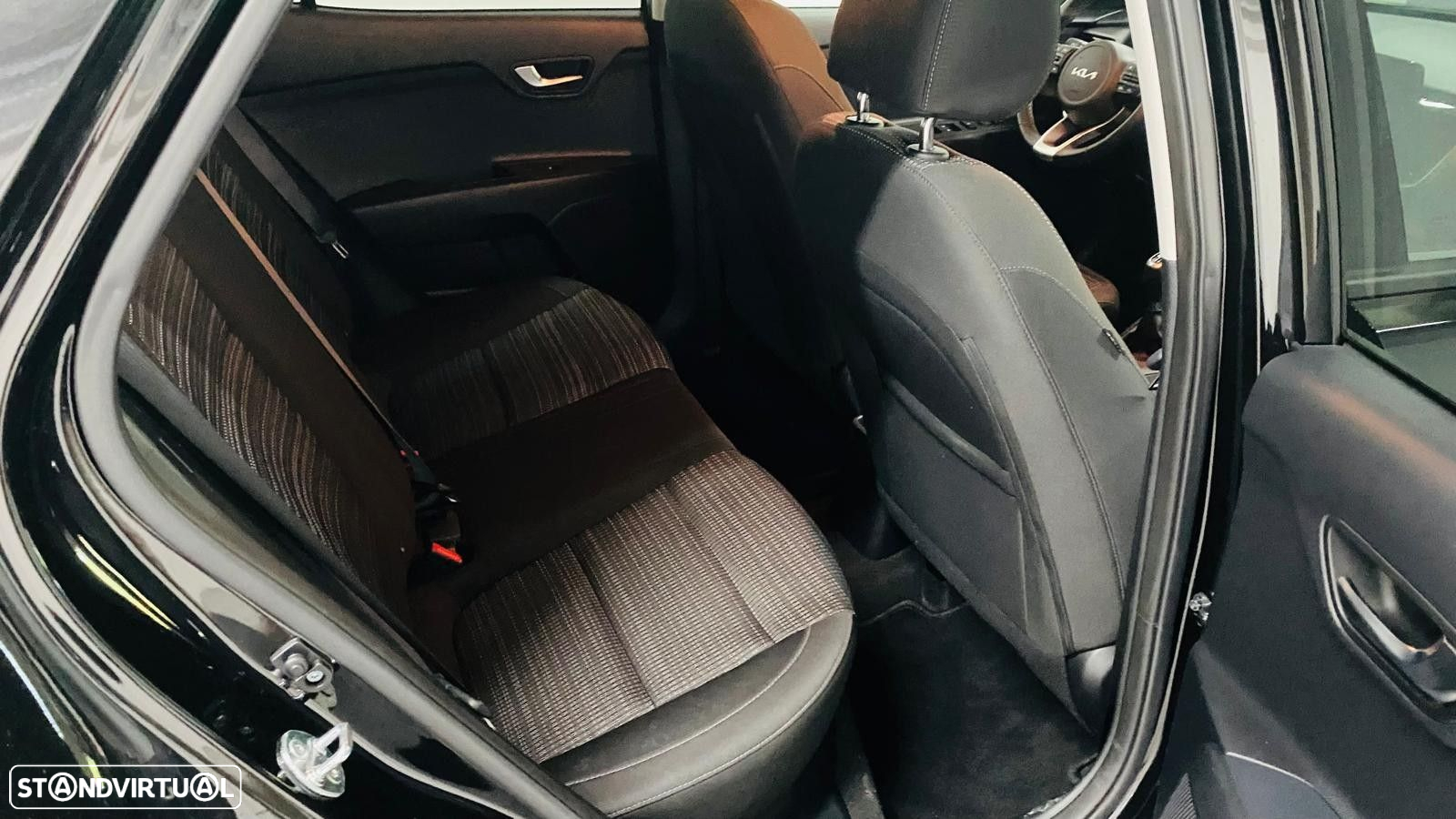 Kia Stonic 1.0 T-GDI Drive - 14