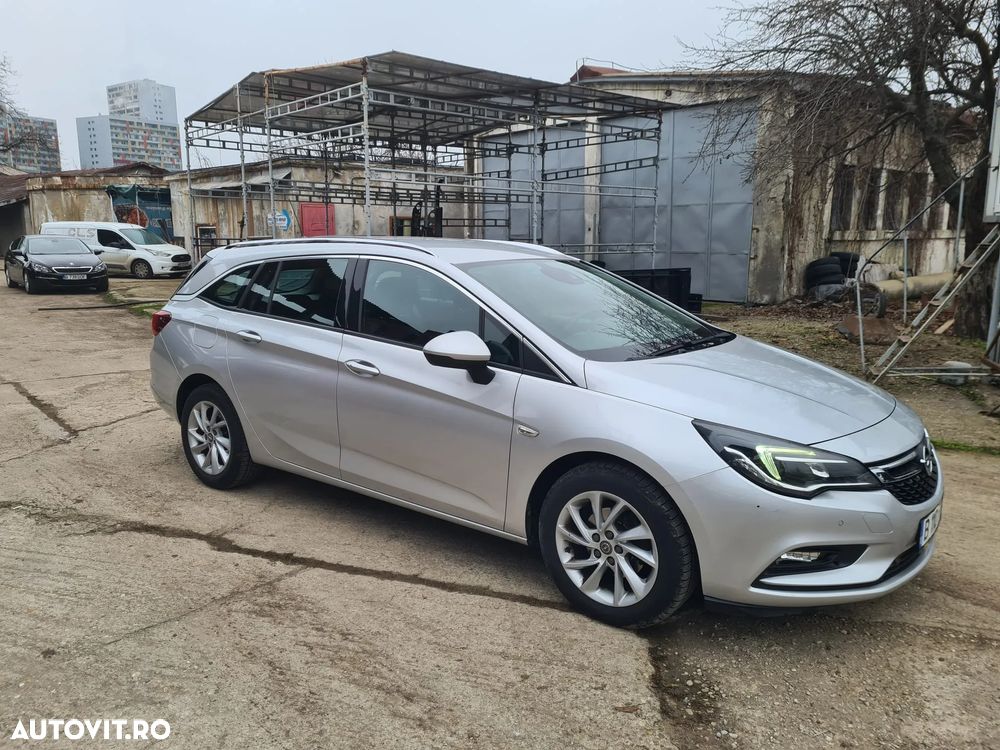 Opel Astra Sport Tourer Turbo 1.4 ECOTEC Dynamic - 27