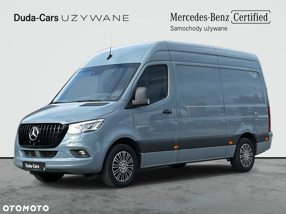 Mercedes-Benz Sprinter 319
