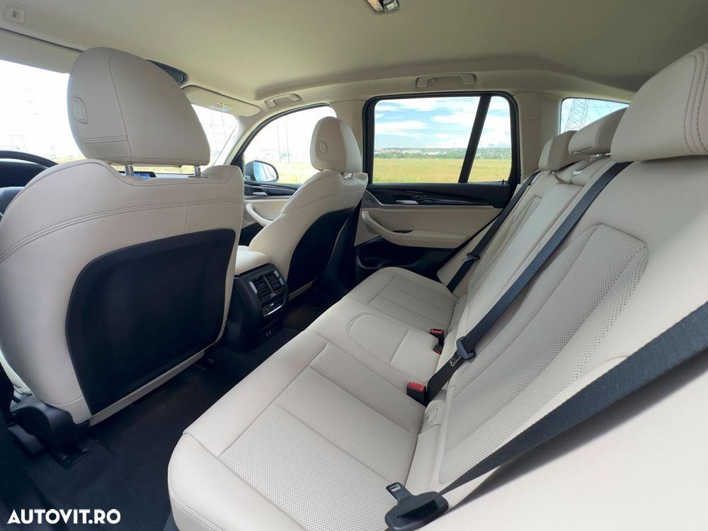 BMW X3 xDrive30e Aut. - 17