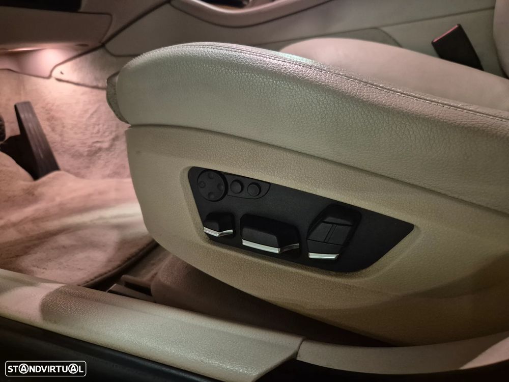 BMW 525 d Line Luxury Auto - 29