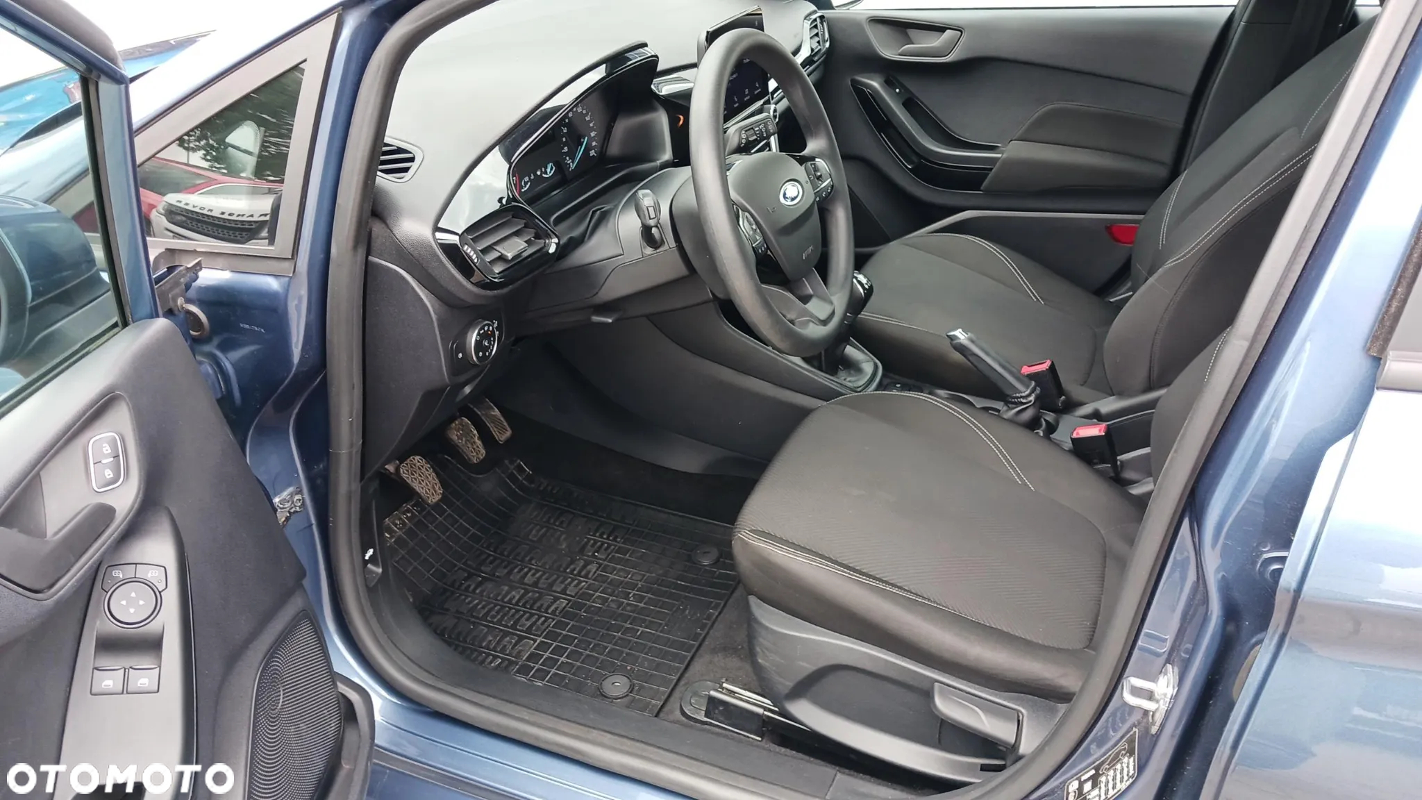 Ford Fiesta 1.1 Trend ASS - 9