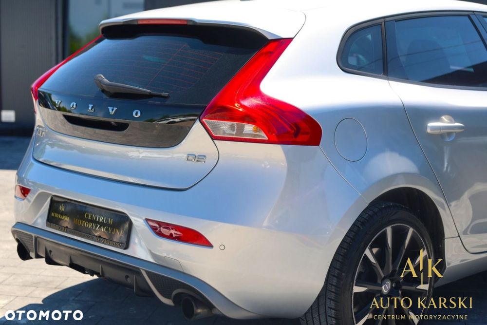 Volvo V40 - 14