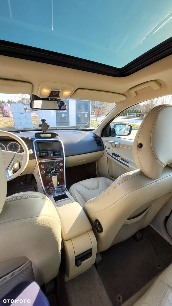 Volvo XC 60 D5 AWD Summum - 12
