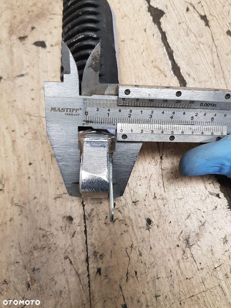 Podnóżek kierowcy prawy Suzuki GSX600F GSX750F 43510-19C02 - 10