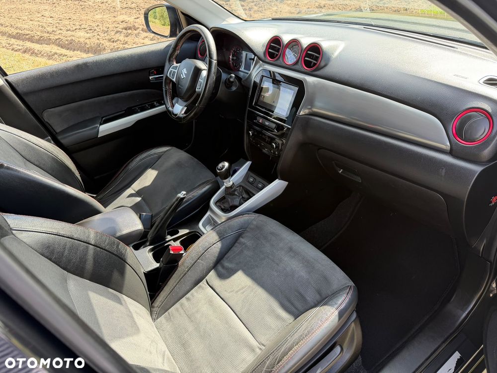 Suzuki Vitara - 16