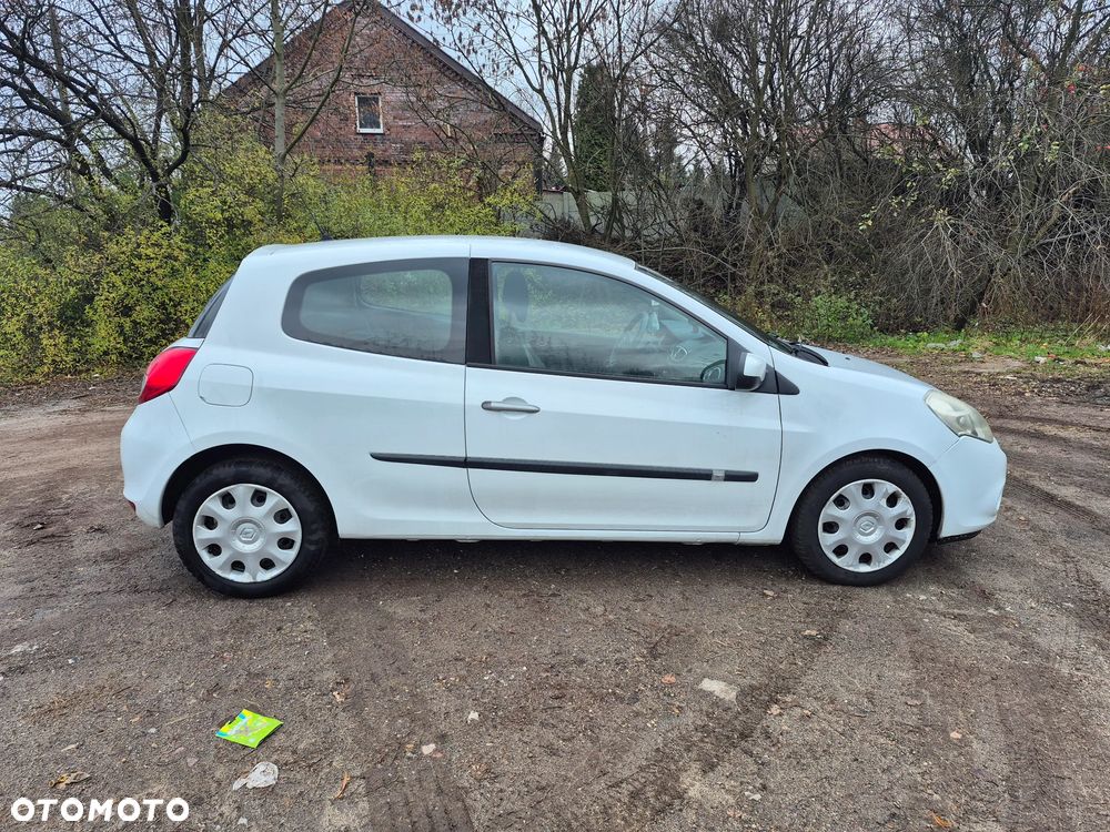 Renault Clio 1.5 dCi Alize - 2