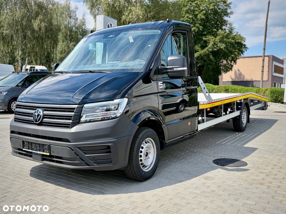 Volkswagen Crafter 35 Podwozie z pojedynczą kabiną silnik: 2,0 l EU6 SCR 177 KM / skrzynia biegów: Przedni napęd manualna 6-biegowa rozstaw osi: 4490 mm - 3