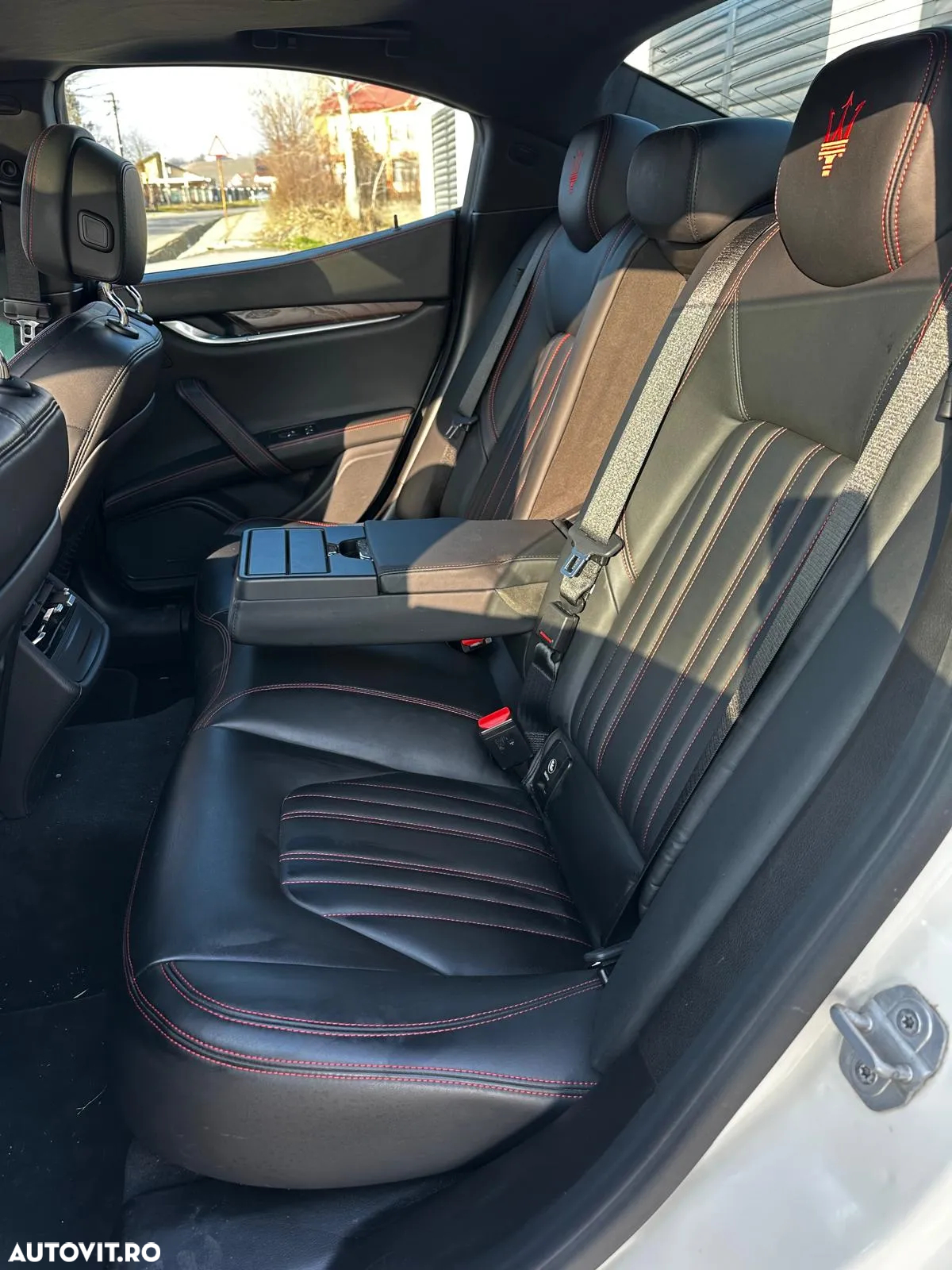 Maserati Ghibli Diesel GranSport - 8