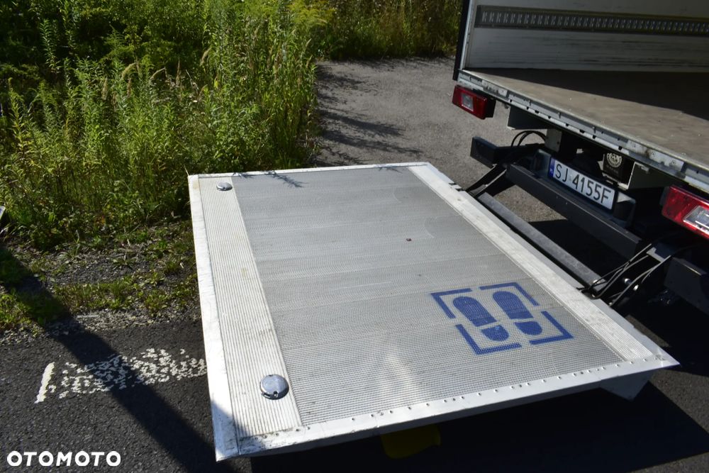Ford Transit - 24